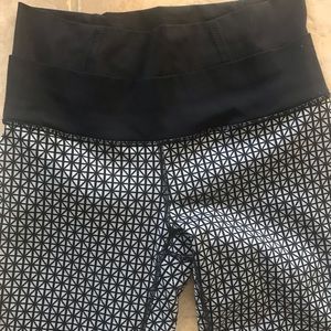 Lululemon long leggings.